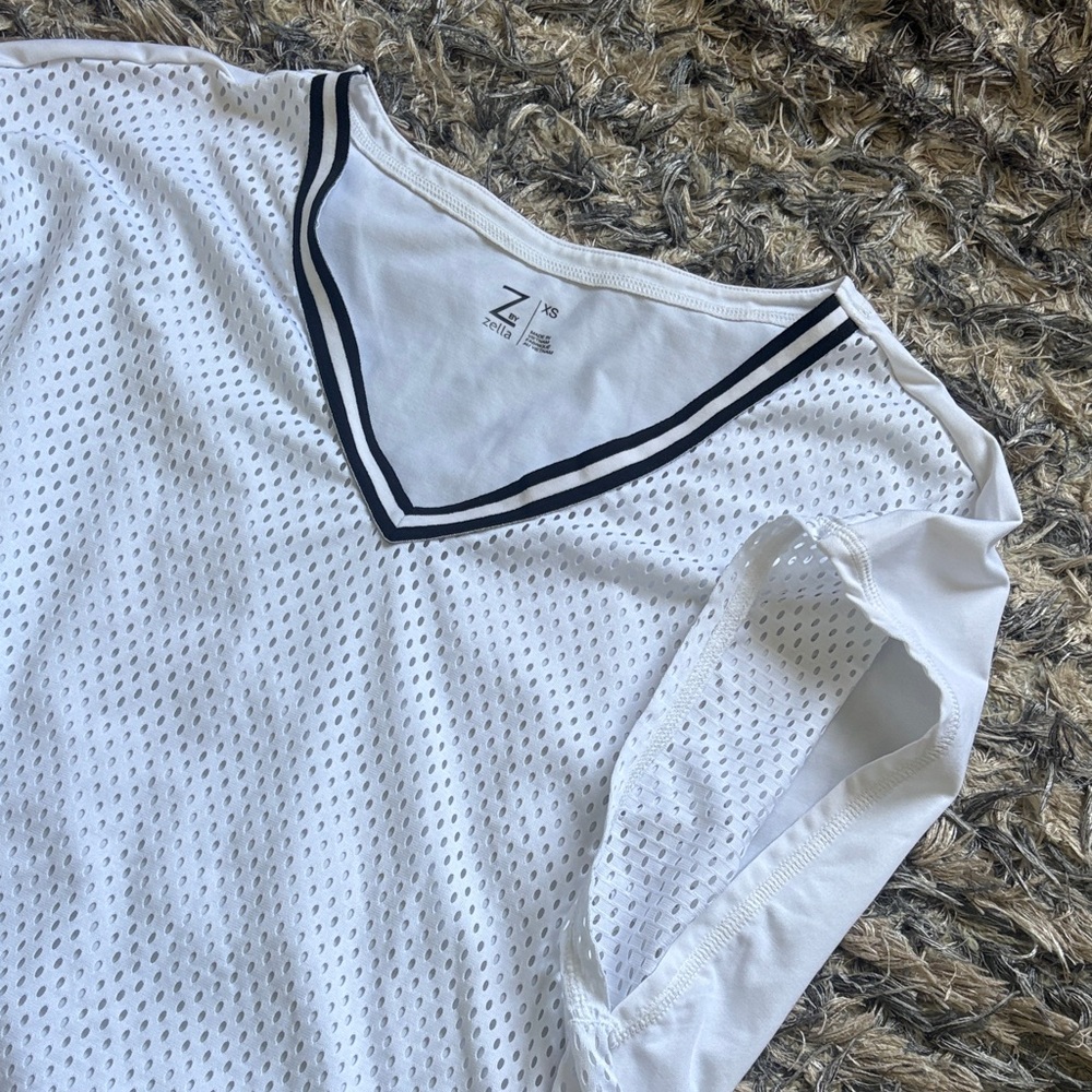 Zella White Mesh V-Neck Tank with Black Trim - Picture 4 of 7